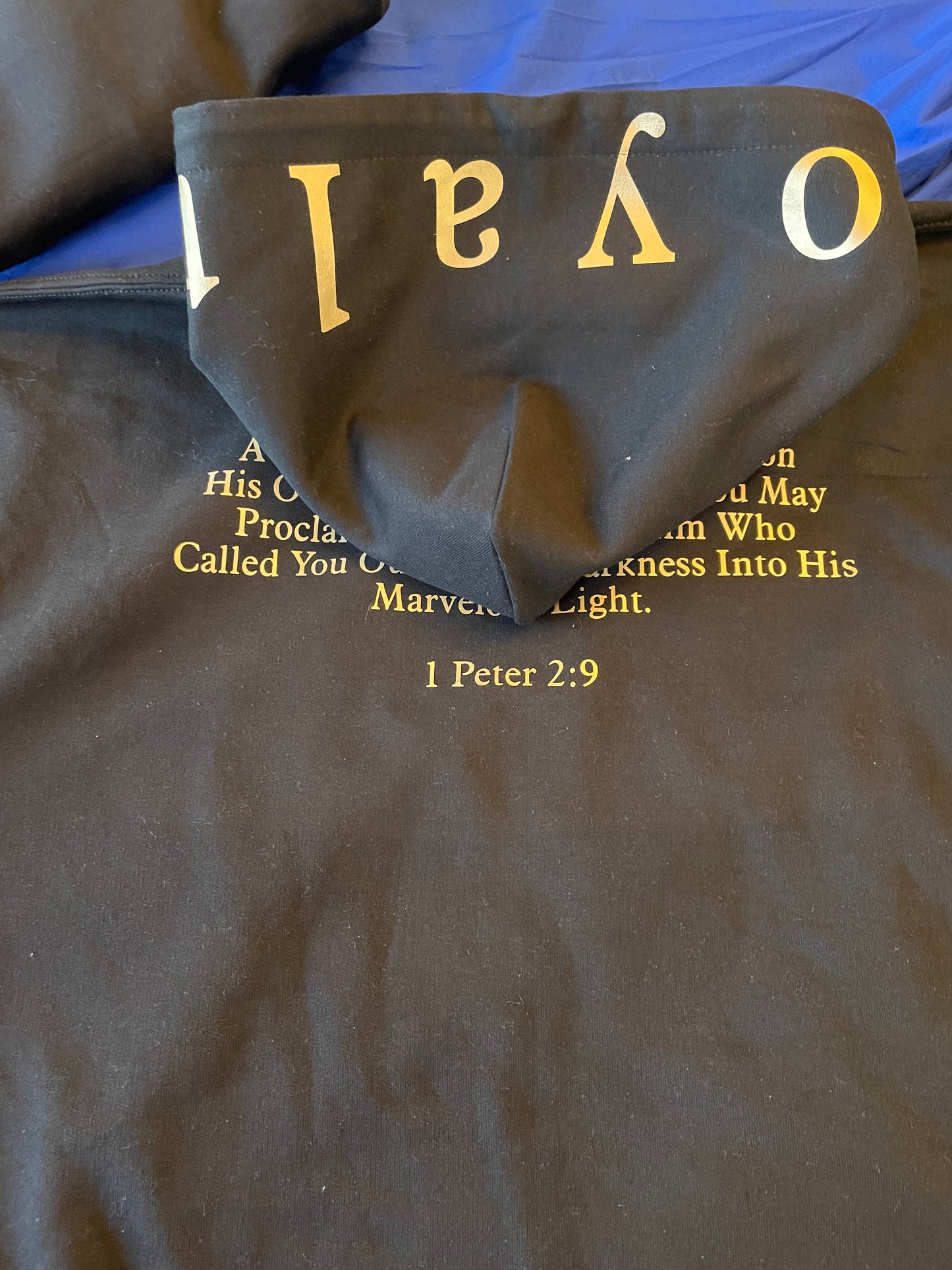 Women’s “Royalty” (black and gold)
