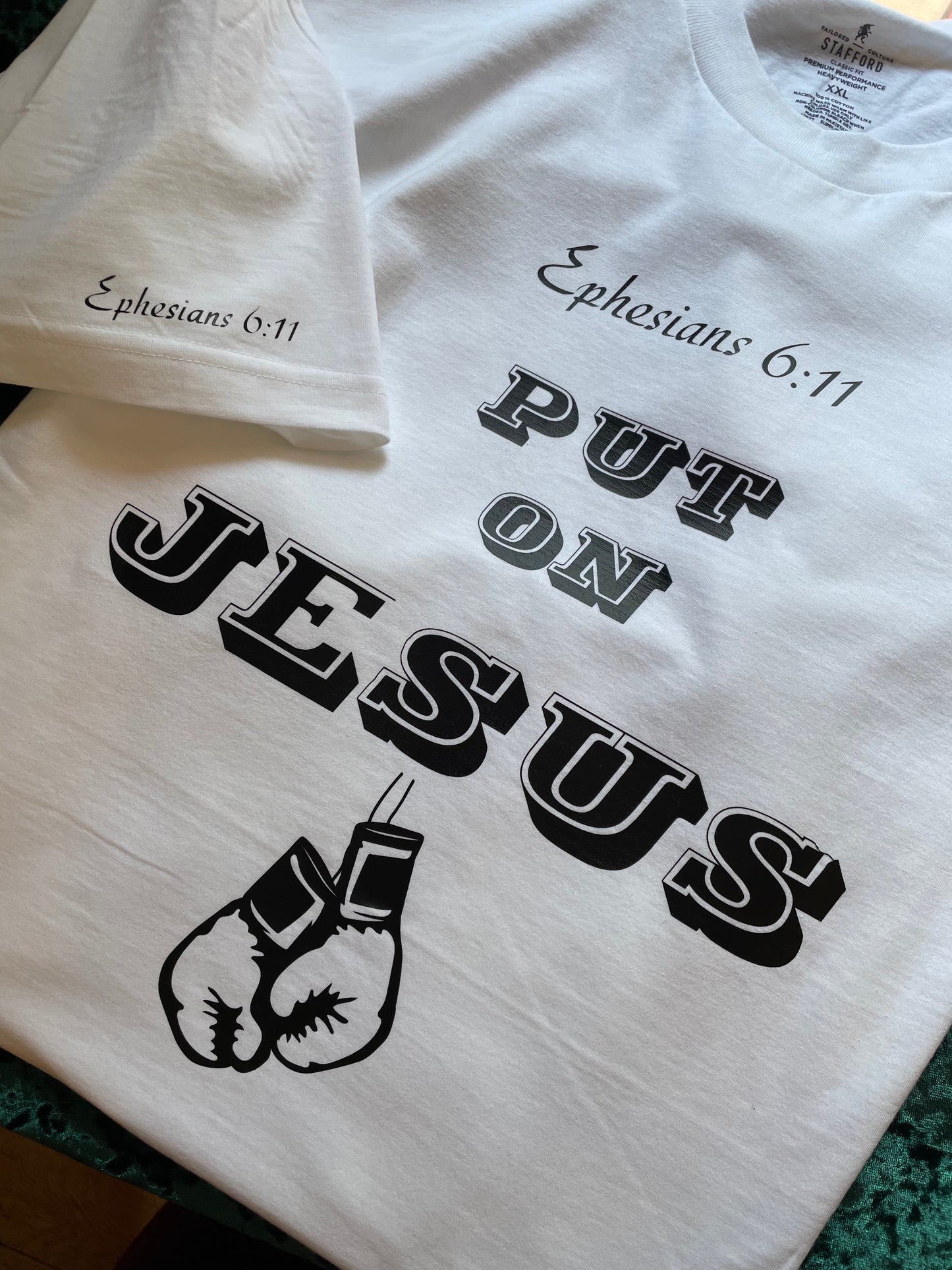 Men’s Armor Collection “Put on Jesus” (white)