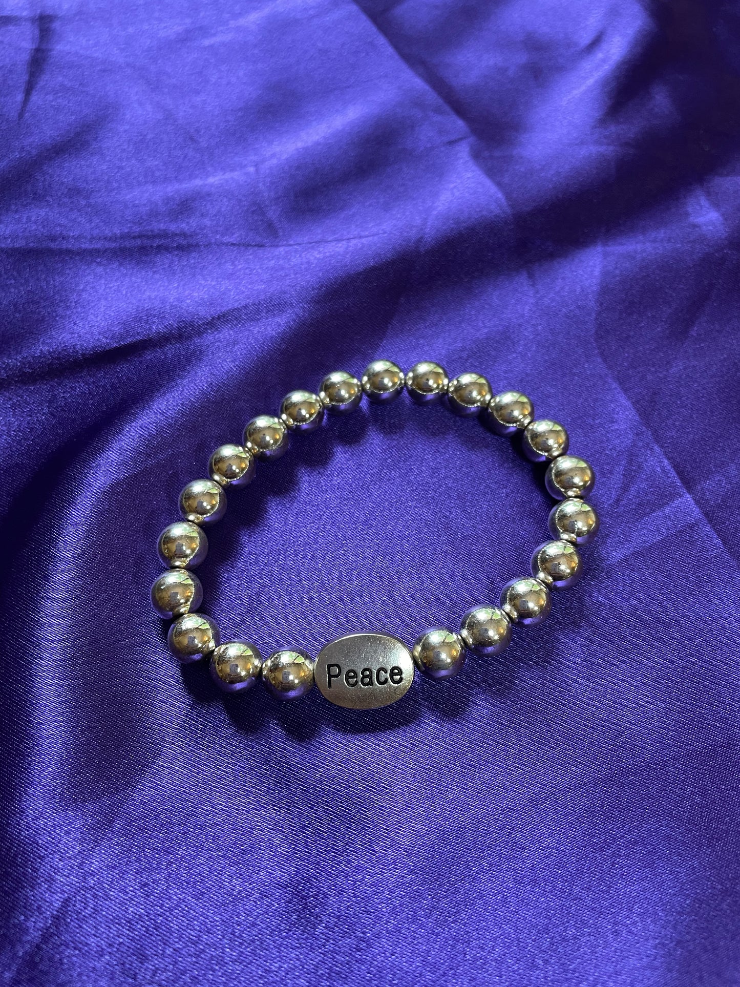 (bracelet) “Peace”