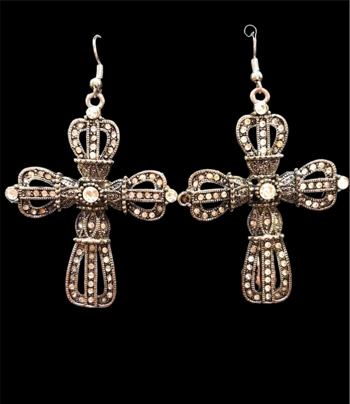 (Earrings) Redemptions Plan