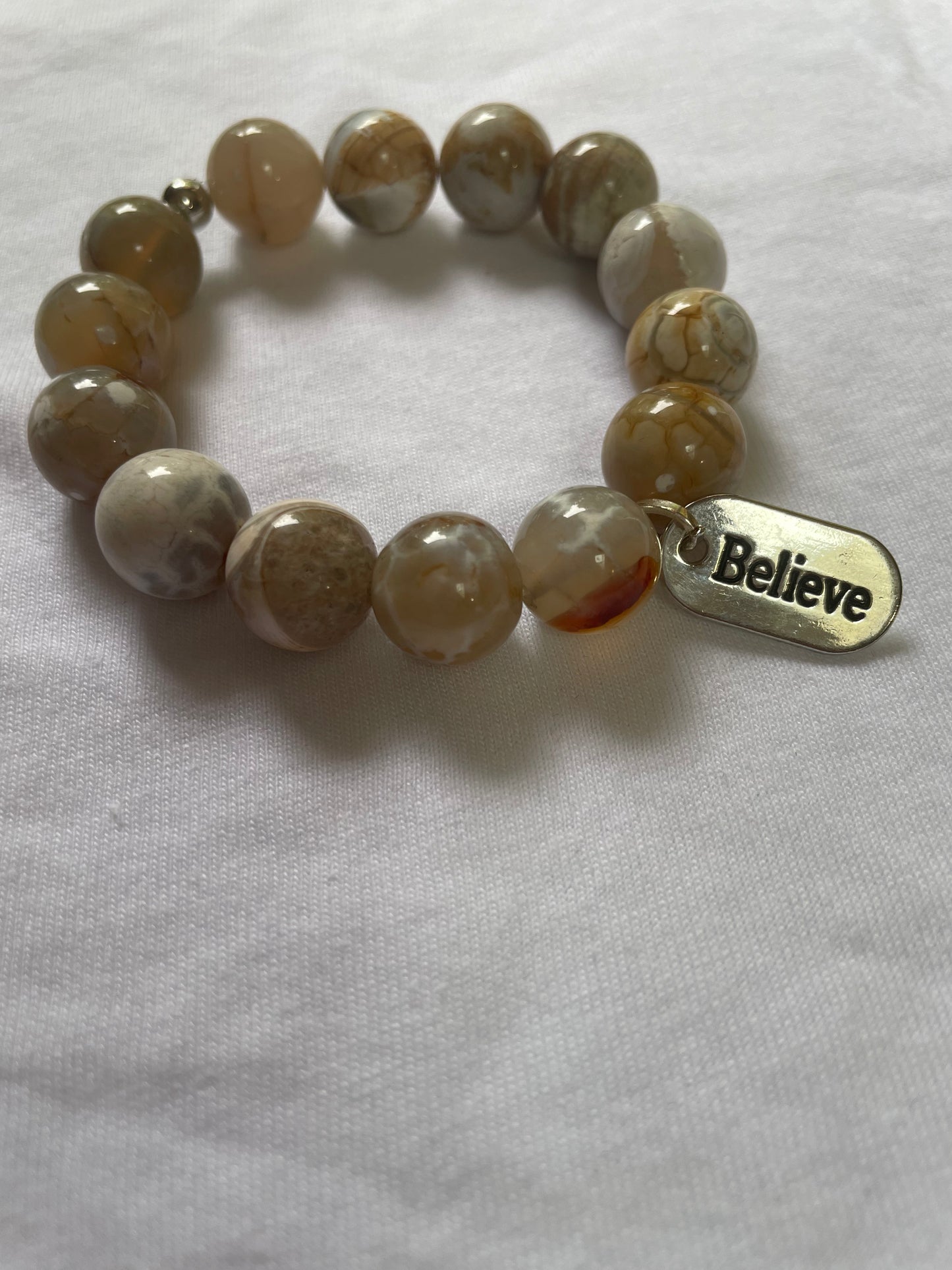 (bracelet) “Believe”